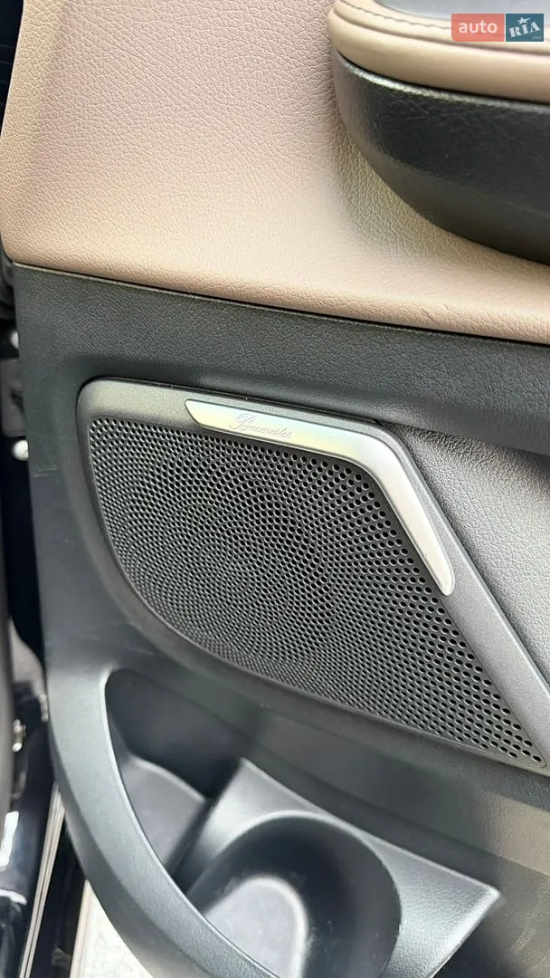 2021 Mercedes-Benz V-klasse - мініатюра 31