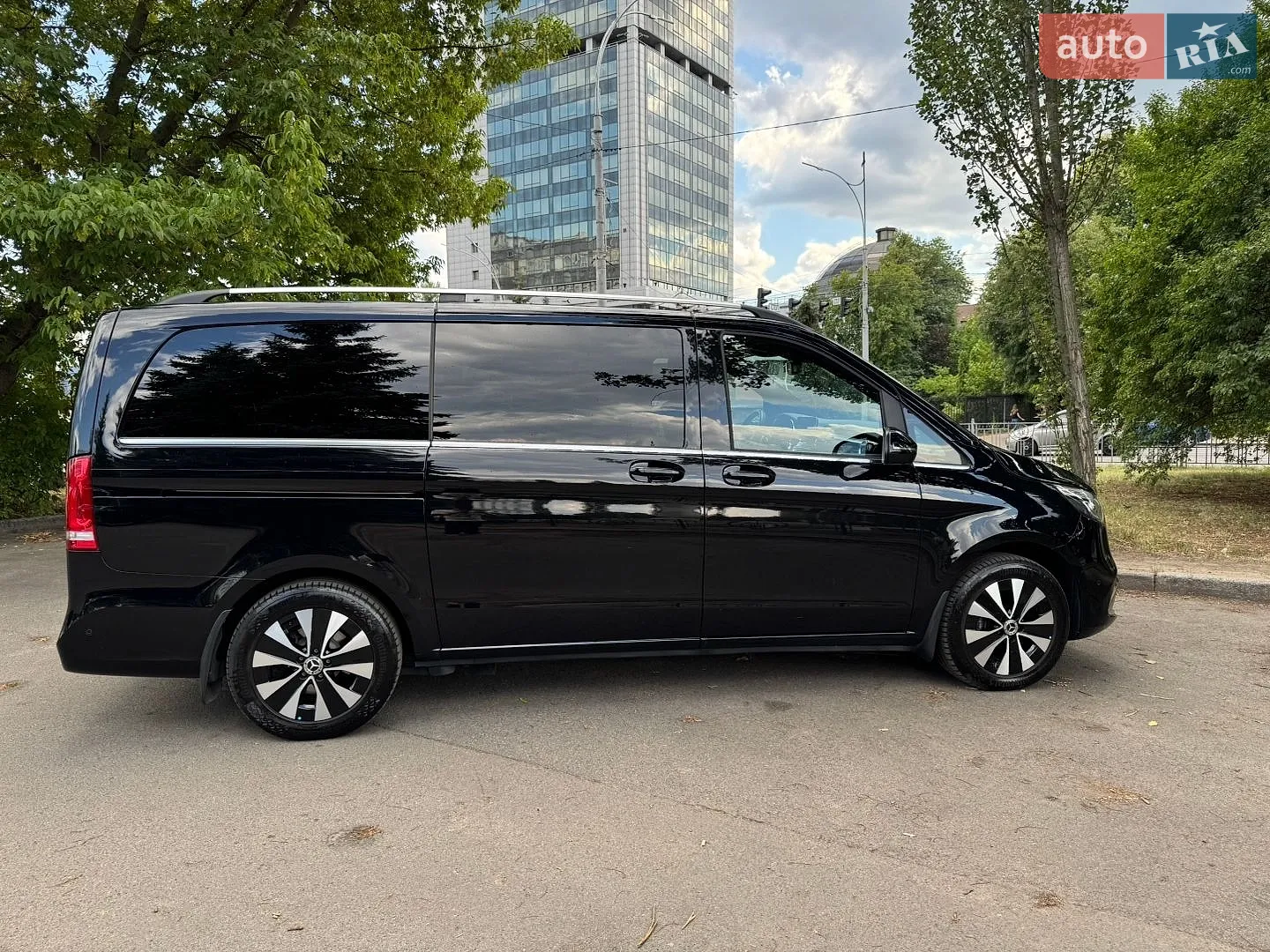 2021 Mercedes-Benz V-klasse - мініатюра 16