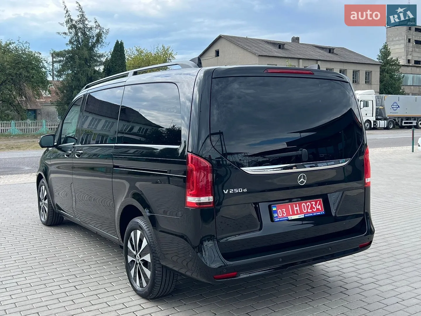 2021 Mercedes-Benz V-klasse - мініатюра 3
