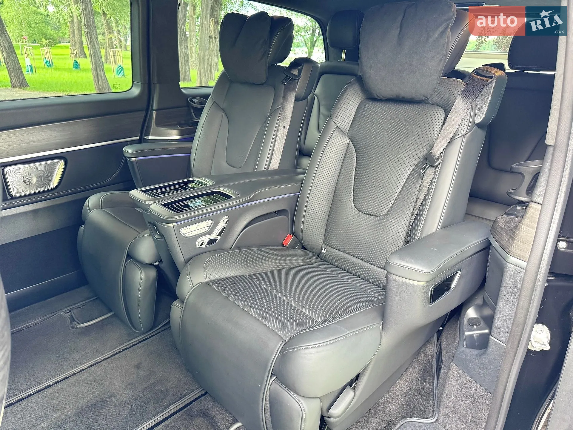2025 Mercedes-Benz V-klasse - мініатюра 24