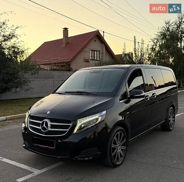 Mercedes-Benz V-Class