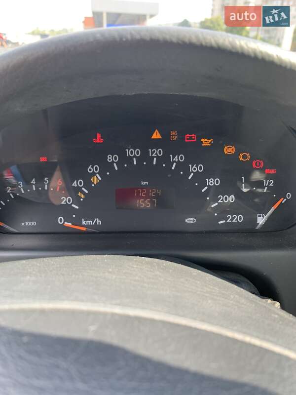 Минивэн Mercedes-Benz Vaneo 2003 в Сумах фото 14 Минивэн Mercedes-Benz Vaneo 2003 в Сумах