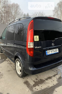 Минивэн Mercedes-Benz Vaneo 2003 в Тысменице