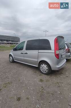 Минивэн Mercedes-Benz Vaneo 2002 в 