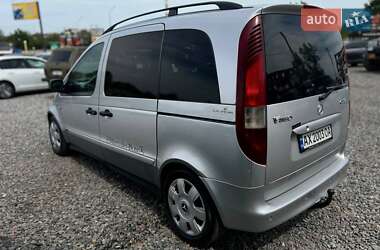 Мінівен Mercedes-Benz Vaneo 2004 в 