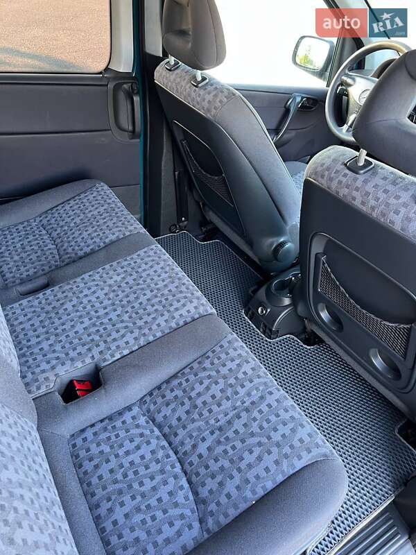 Минивэн Mercedes-Benz Vaneo 2002 в Любомле