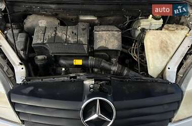 Минивэн Mercedes-Benz Vaneo 2002 в  фото 5 Минивэн Mercedes-Benz Vaneo 2002 в