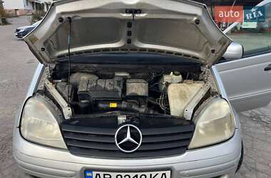 Минивэн Mercedes-Benz Vaneo 2002 в  фото 11 Минивэн Mercedes-Benz Vaneo 2002 в