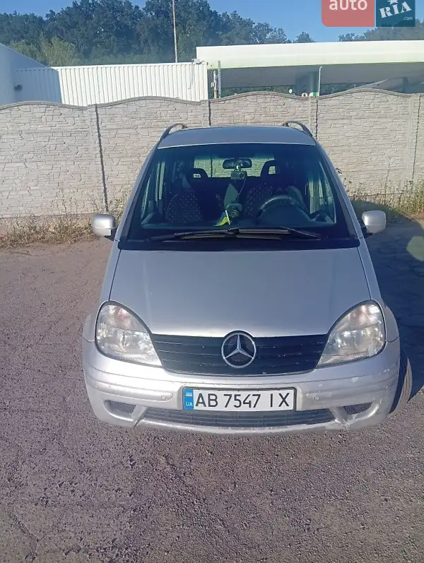 Mercedes-Benz Vaneo 2002