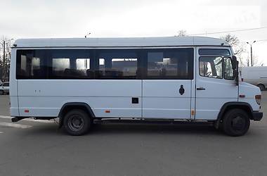 Пригородный автобус Mercedes-Benz Vario 2000 в Хмельницком