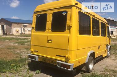 Микроавтобус Mercedes-Benz Vario 1999 в Черкассах