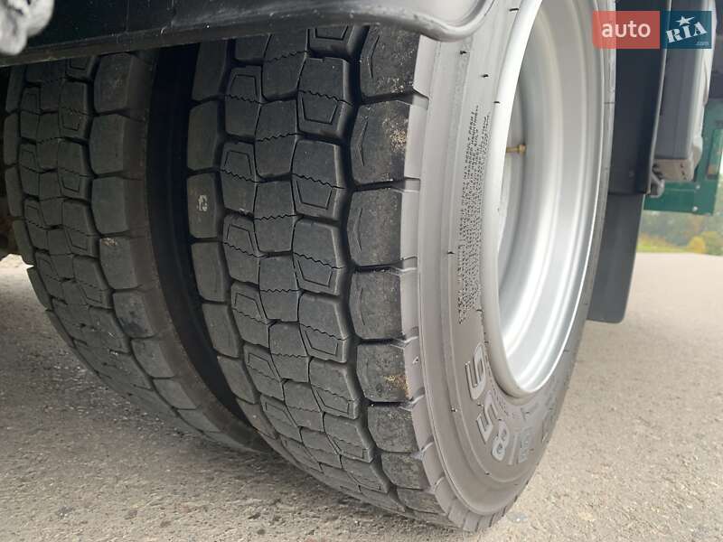 Тентованый Mercedes-Benz Vario 2011 в Львове