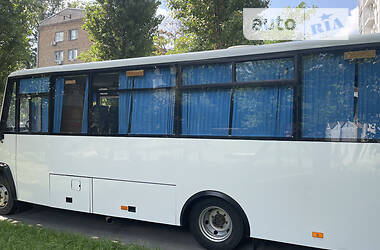 Туристичний / Міжміський автобус Mercedes-Benz Vario 2013 в Києві