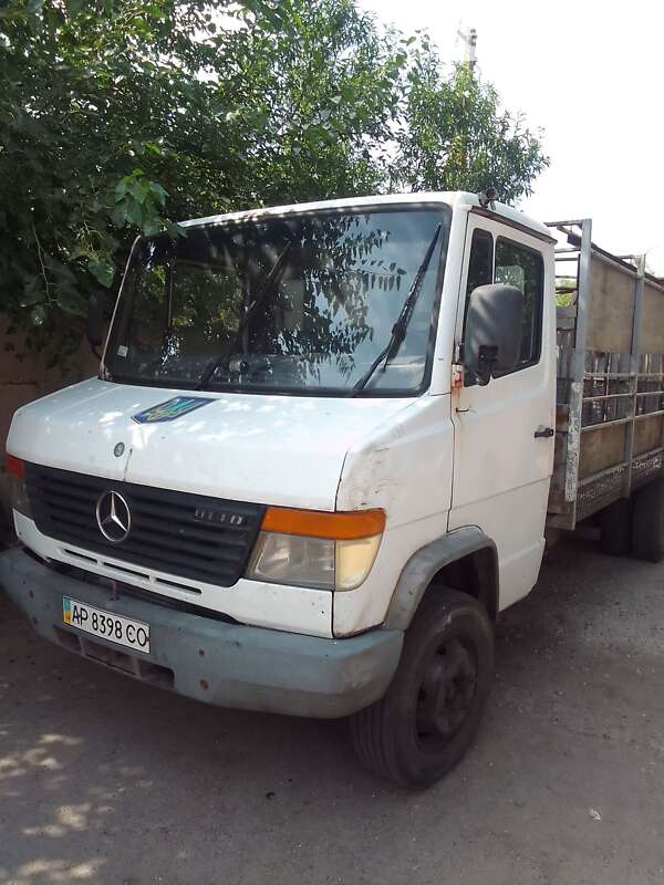 Грузовой фургон Mercedes-Benz Vario 1999 в Буче