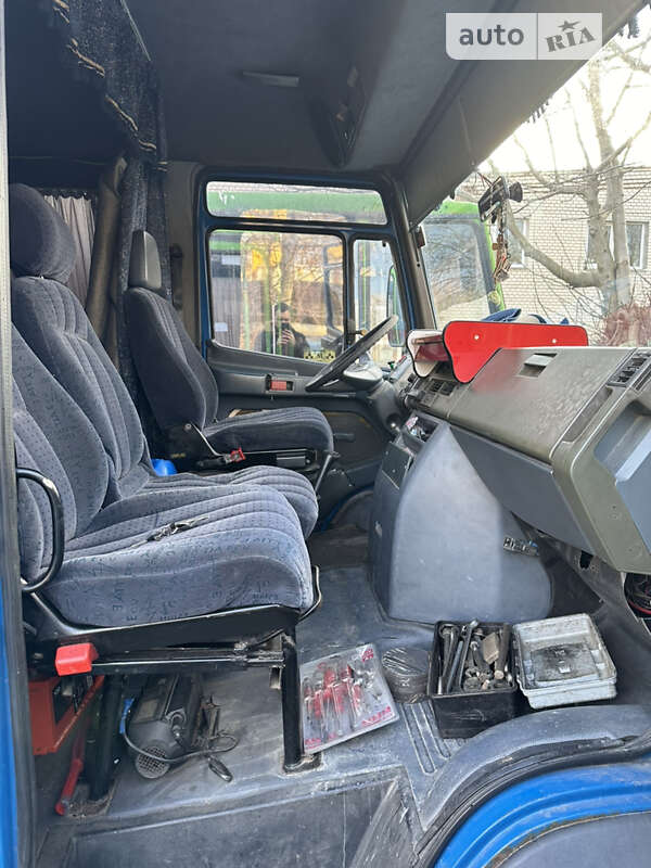 Вантажопасажирський фургон Mercedes-Benz Vario 1997 в Хмельницькому