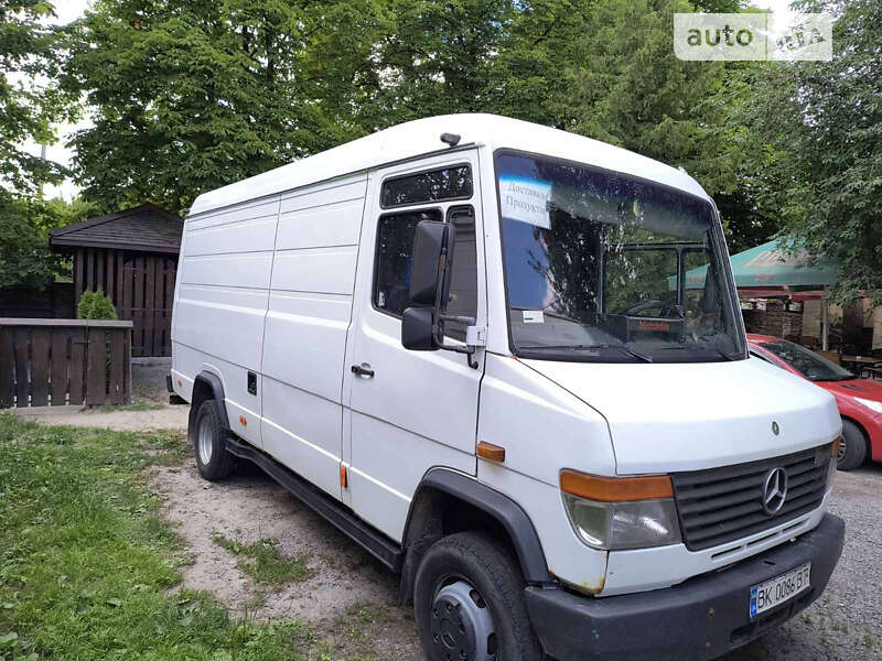 Грузовой фургон Mercedes-Benz Vario 1996 в Ровно