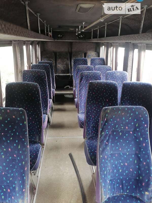 Туристичний / Міжміський автобус Mercedes-Benz Vario 1999 в Світловодську
