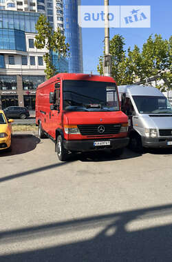 Грузовой фургон Mercedes-Benz Vario 1997 в Киеве