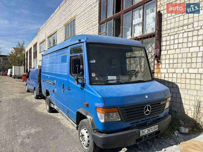 Вантажний фургон Mercedes-Benz Vario 1999 в Львові
