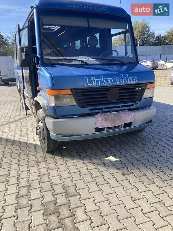 Туристичний / Міжміський автобус Mercedes-Benz Vario 2000 в 