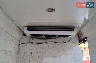 Вантажний фургон Mercedes-Benz Vario 2011 в 