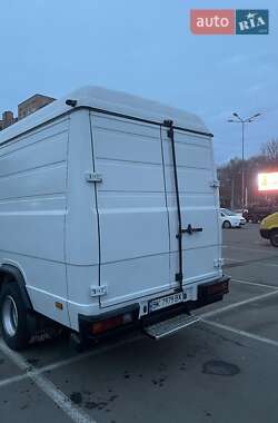 Вантажний фургон Mercedes-Benz Vario 2002 в Рівному