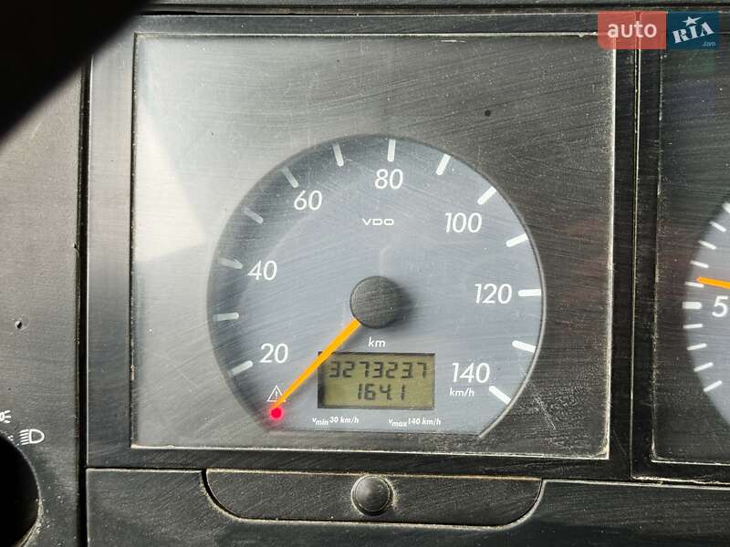 Вантажопасажирський фургон Mercedes-Benz Vario 2011 в Луцьку