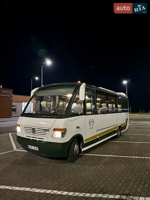 Туристичний / Міжміський автобус Mercedes-Benz Vario 2009 в Луцьку