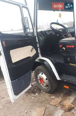 Грузовой фургон Mercedes-Benz Vario 2001 в Полтаве