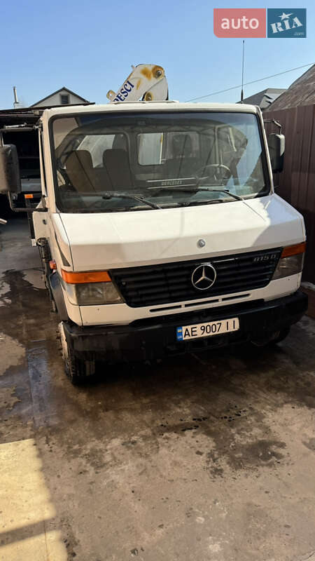 Тентованый Mercedes-Benz Vario 2005 в 