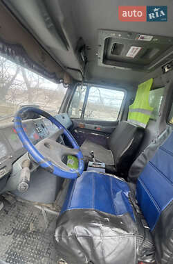 Грузовой фургон Mercedes-Benz Vario 1997 в 