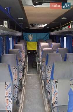 Міський автобус Mercedes-Benz Vario 1997 в Косові