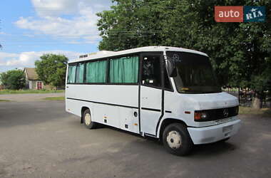 Туристичний / Міжміський автобус Mercedes-Benz Vario 1997 в Білгороді-Дністровському
