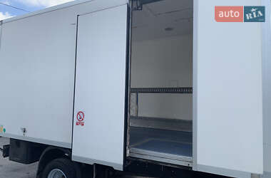 Рефрижератор Mercedes-Benz Vario 2000 в 