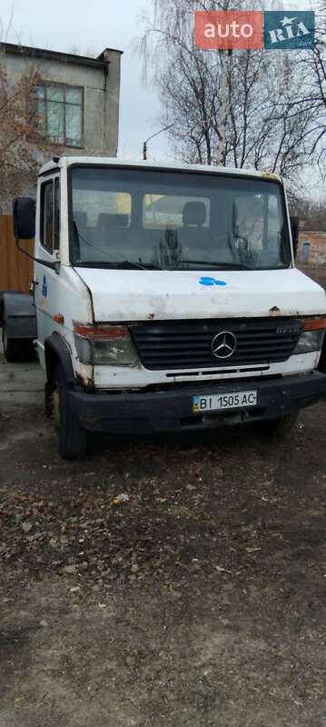 Mercedes-Benz Vario 2000