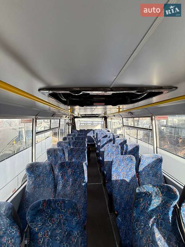 Городской автобус Mercedes-Benz Vario 2013 в Лозовой