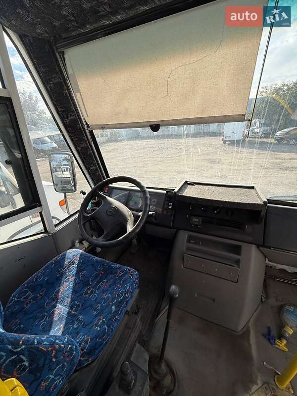 Городской автобус Mercedes-Benz Vario 2013 в Лозовой
