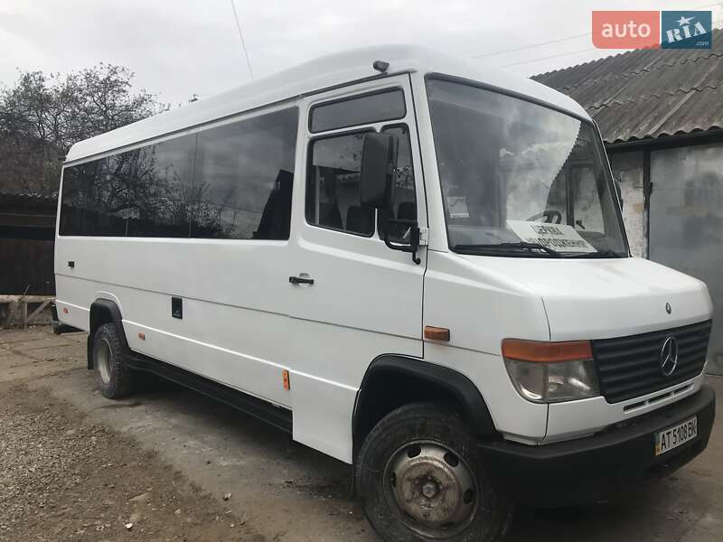 Микроавтобус Mercedes-Benz Vario 2002 в Вижнице