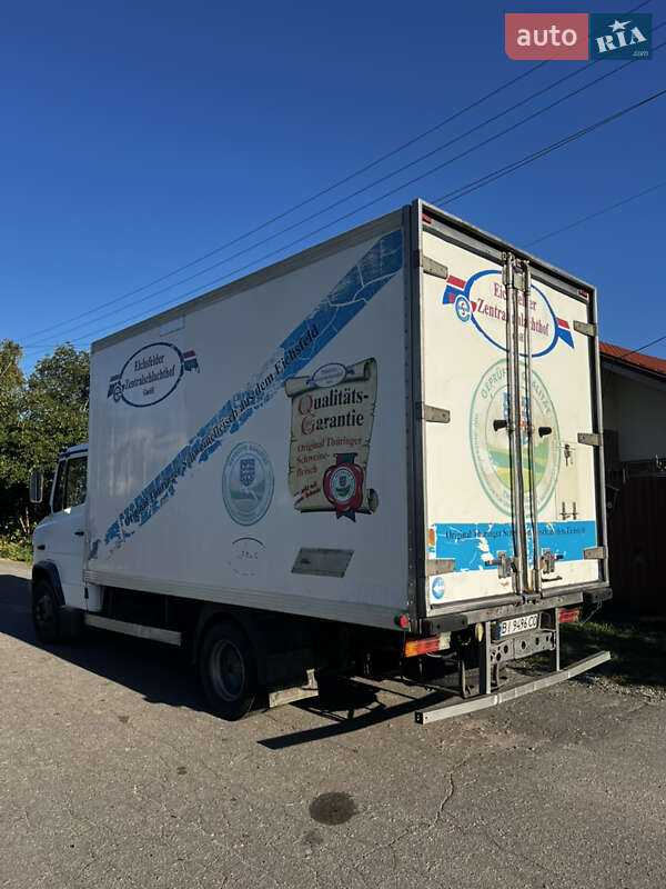 Рефрижератор Mercedes-Benz Vario 2000 в Миргороде