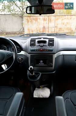 Минивэн Mercedes-Benz Viano 2012 в 