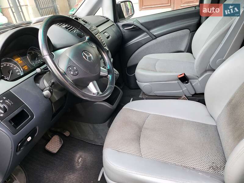 Мінівен Mercedes-Benz Viano 2011 в Львові