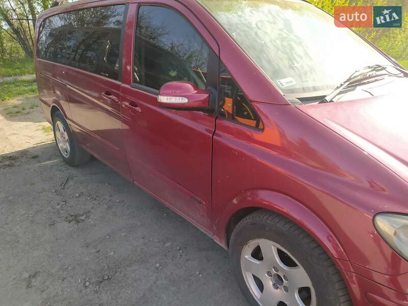 Mercedes-Benz Viano 2004