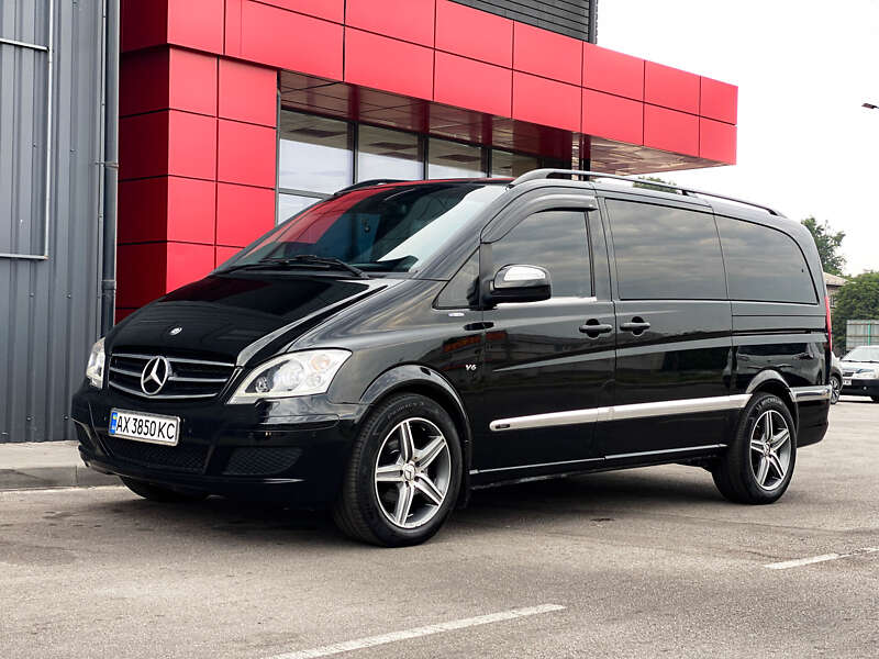 Мінівен Mercedes-Benz Viano 2012 в Кам'янському