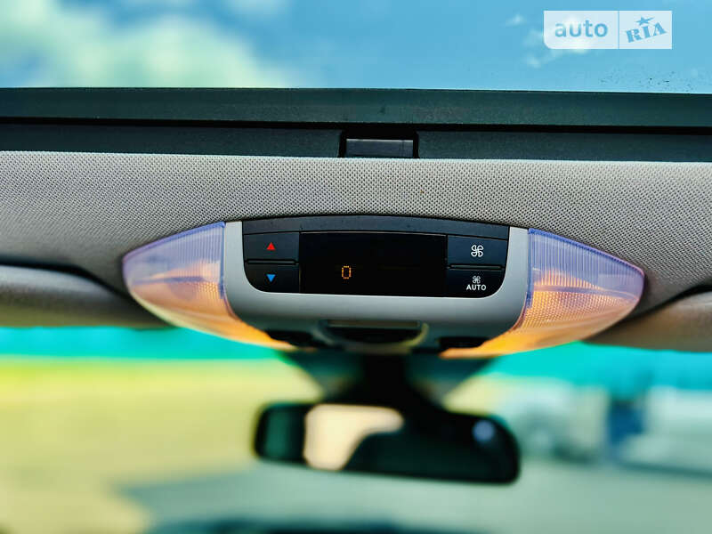 Минивэн Mercedes-Benz Viano 2011 в Кривом Роге фото 19 Минивэн Mercedes-Benz Viano 2011 в Кривом Роге