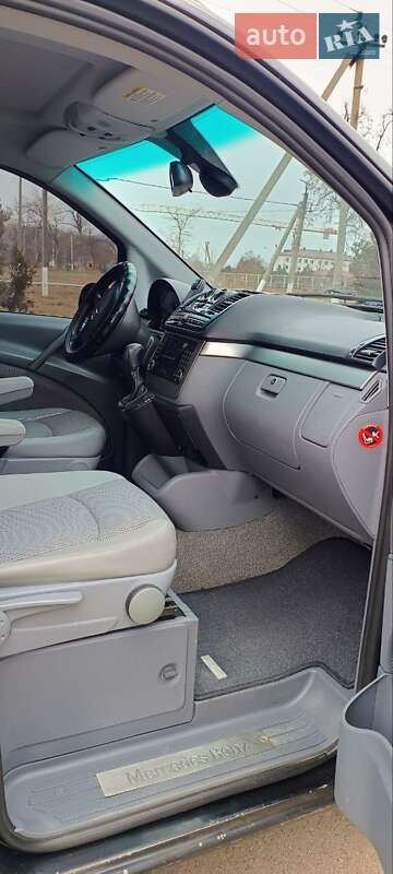 Мінівен Mercedes-Benz Viano 2008 в Близнюках