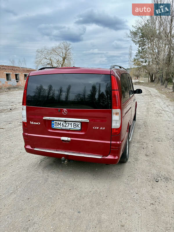 Мінівен Mercedes-Benz Viano 2004 в Охтирці