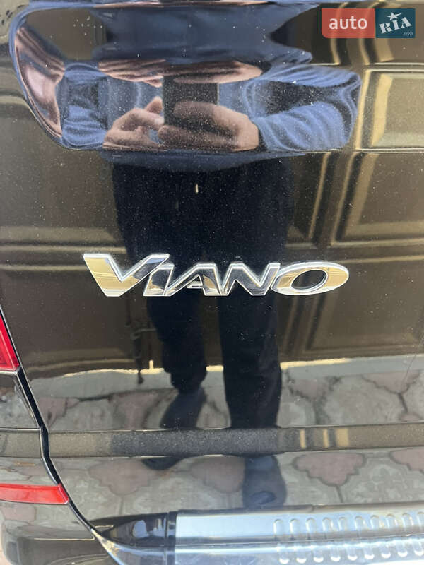 Мінівен Mercedes-Benz Viano 2013 в Харкові