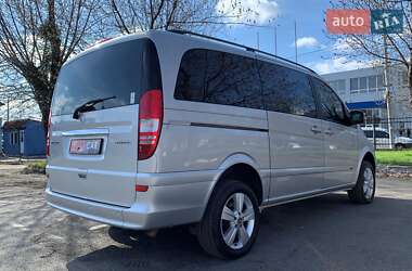 Мінівен Mercedes-Benz Viano 2013 в 