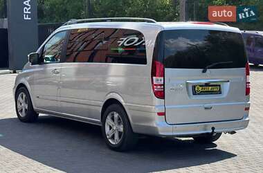 Мінівен Mercedes-Benz Viano 2012 в 