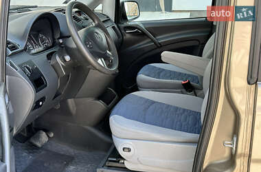Мінівен Mercedes-Benz Viano 2011 в 